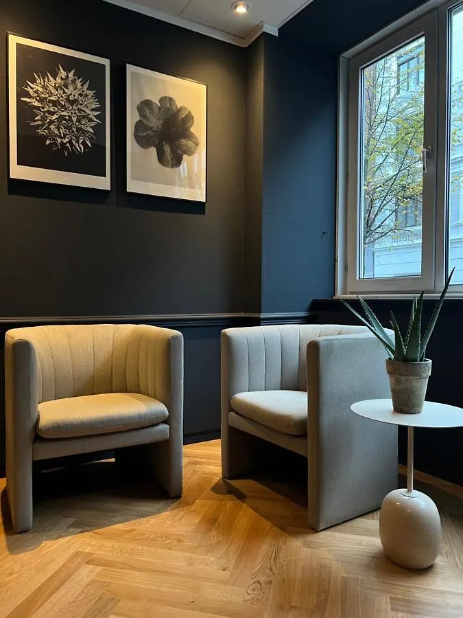 ***  Hotel Maritime Copenhaga Dinamarca